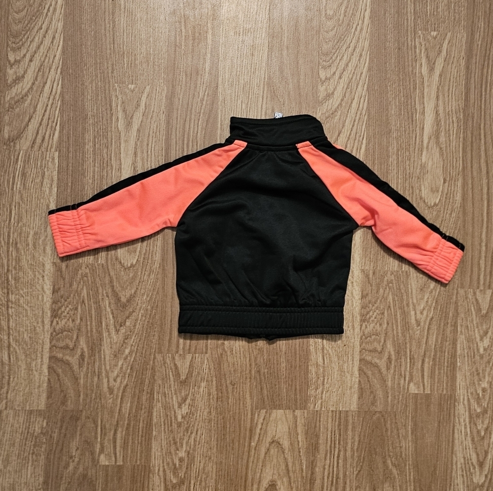 Puma Baby Jacket - Black and Neon Pink Size 0 to 3 Months - Picture 2 of 3